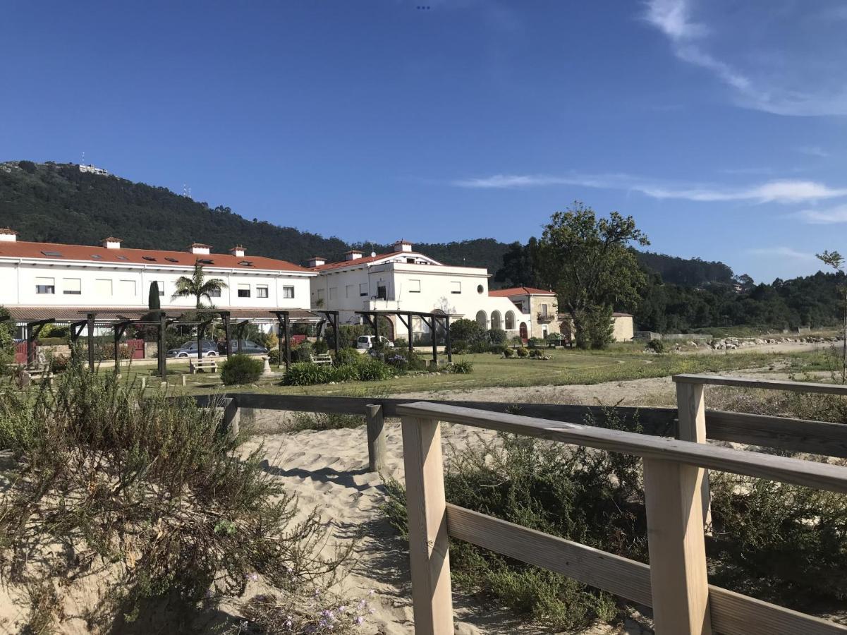 Apartamento En Primera Linea De Playa A Guarda Exterior foto